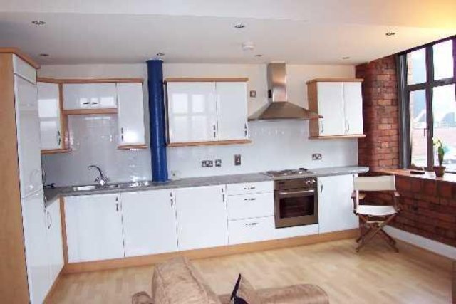 2 Bedroom Flat To Rent In Cambridge Street Manchester M1