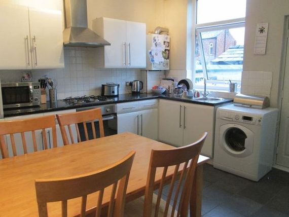 2 Bedroom Terraced h...