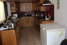 4 Bedroom Terraced h...